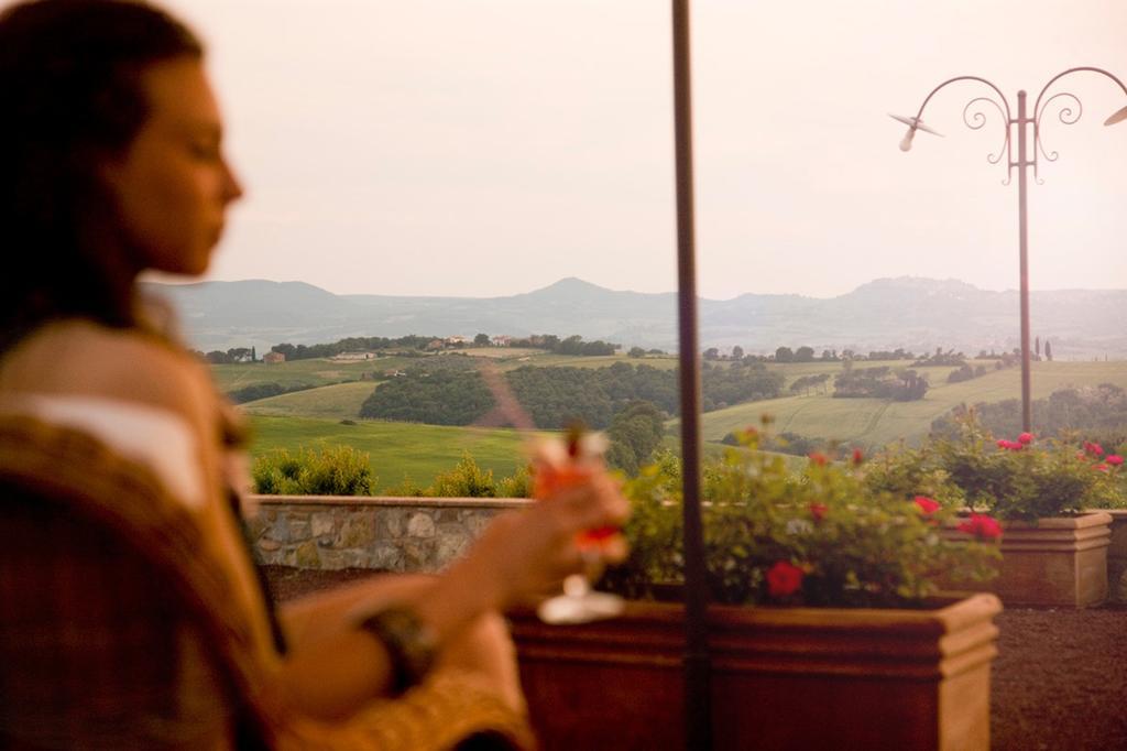 Agriturismo Le Torri Di Porsenna Villa Petrignano Del Lago Exterior photo